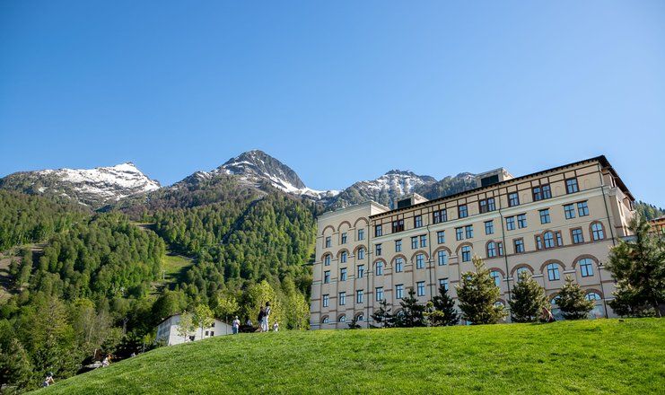 Отель "Панорама by Mercure Красная Поляна" / "Panorama by Mercure Krasnaya Polyana"